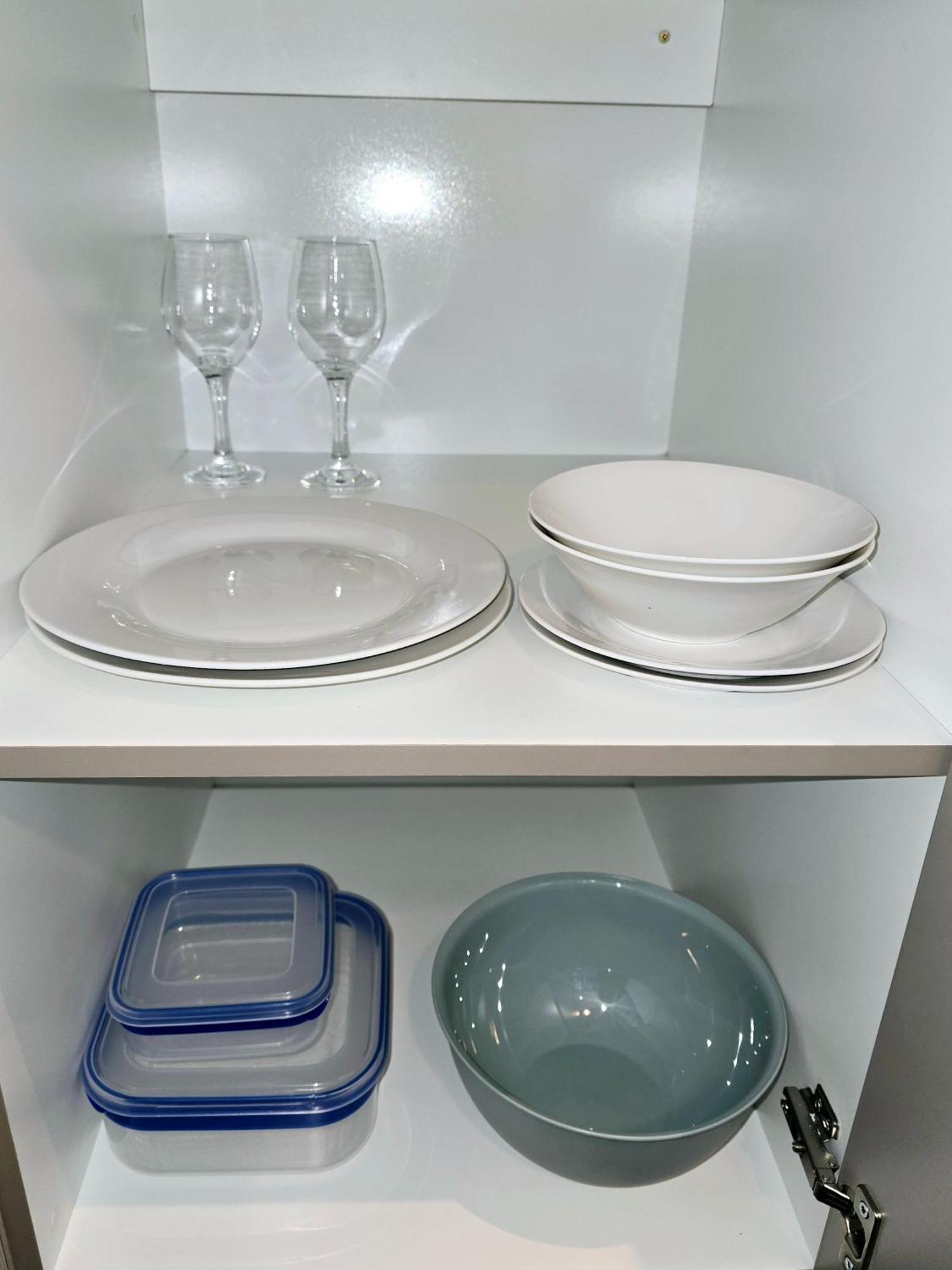 Hampton Collection Avenues - Urban 4 Sleeper Durban